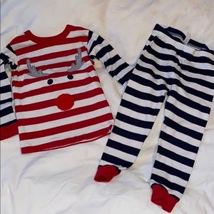 Gap toddler reindeer pajamas